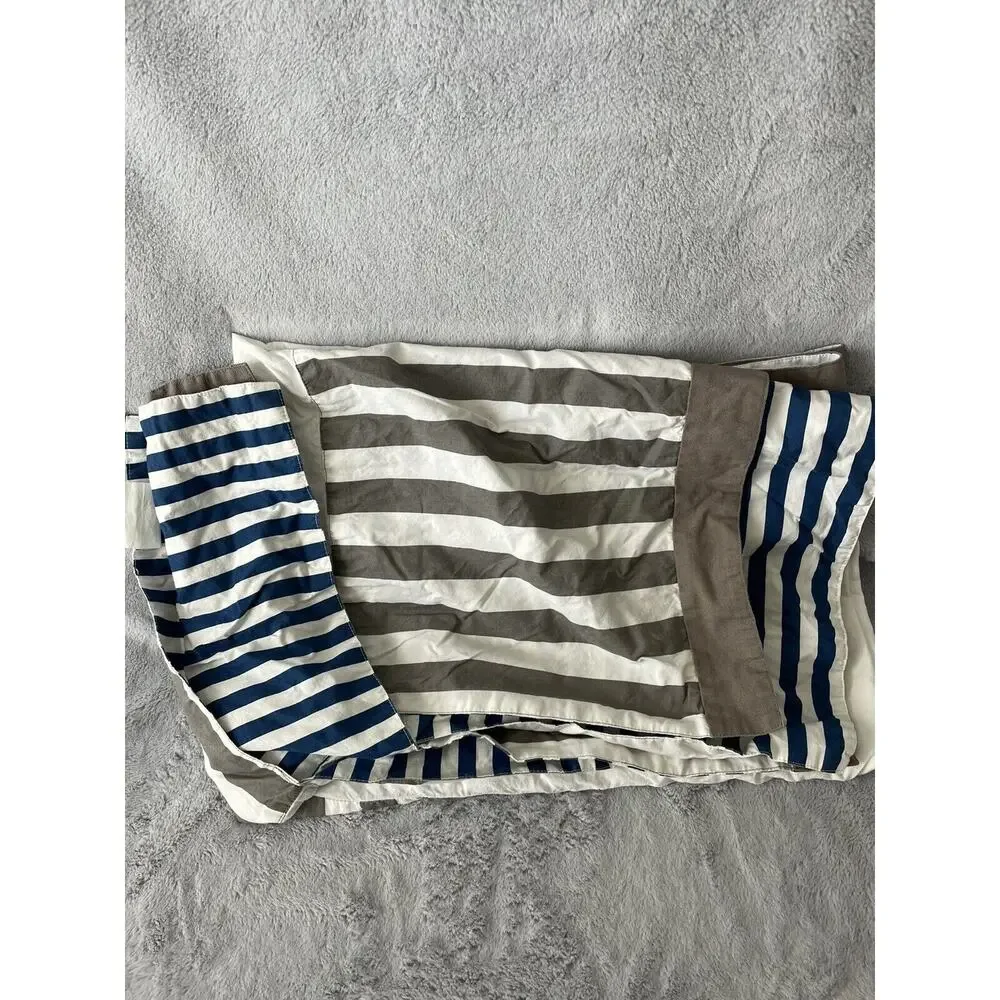 The Land Of Nod Crib Sheet Set Make a Splash Whales Blue Gray Fitted Skirt Quilt